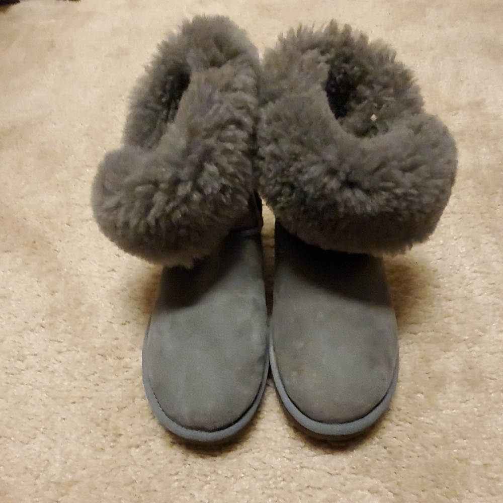 Ugh boots